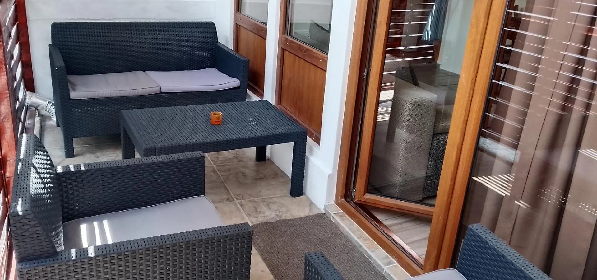 Magnolia Apartman Eger Apartment
